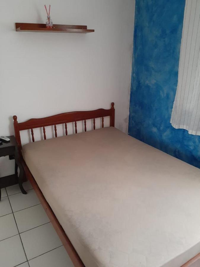 Apartamento Para Temporada Гуаружа Экстерьер фото